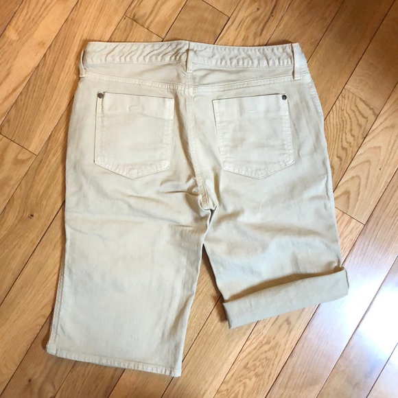 Eddie Bauer tan jean shorts - Picture 3 of 5